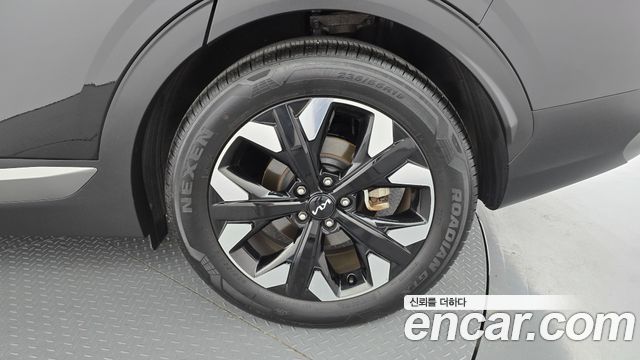Kia Sportage (V) Gasoline 1.6 Turbo 2WD Signature Gravity 2022 — фото 21