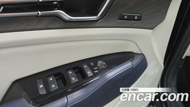 Kia Sportage (V) Gasoline 1.6 Turbo 2WD Signature Gravity 2022 — фото 27