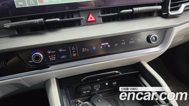 Kia Sportage (V) Gasoline 1.6 Turbo 2WD Signature Gravity 2022 — фото 29