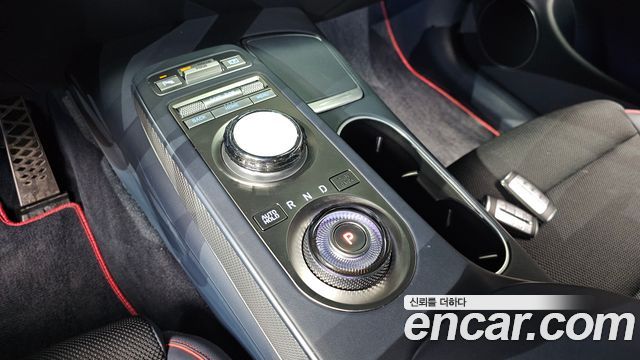 Genesis GV70 2.5T Gasoline AWD 2024 — фото 9