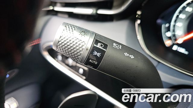Genesis GV70 2.5T Gasoline AWD 2024 — фото 28