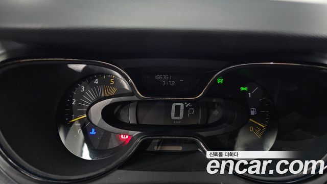 Renault Korea QM3 RE Signature 2016 — фото 8