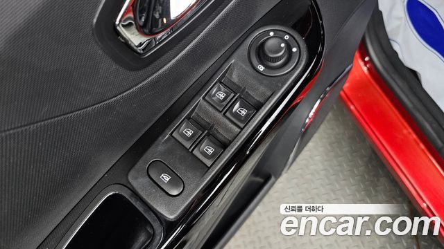 Renault Korea QM3 RE Signature 2016 — фото 12