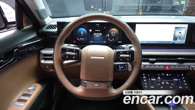 Hyundai Grandeur (GN7) 2,5 Gasoline 2WD Calligraphy 2023 — фото 13