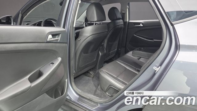 Hyundai Tucson Diesel 2.0 2WD Smart 2020 — фото 15