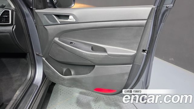 Hyundai Tucson Diesel 2.0 2WD Smart 2020 — фото 30