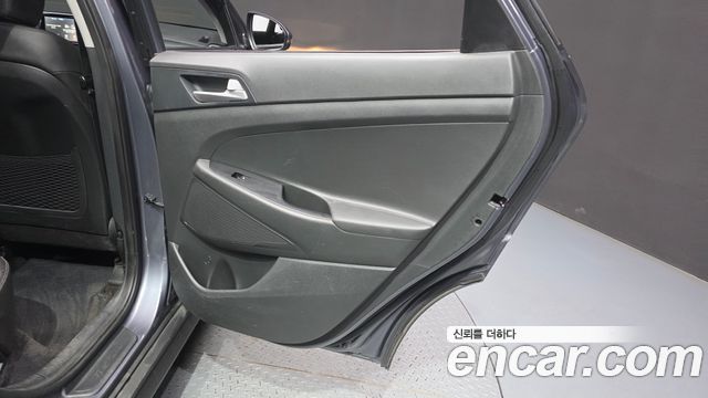 Hyundai Tucson Diesel 2.0 2WD Smart 2020 — фото 31