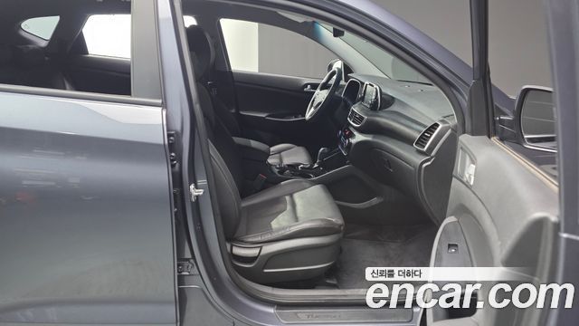 Hyundai Tucson Diesel 2.0 2WD Smart 2020 — фото 32
