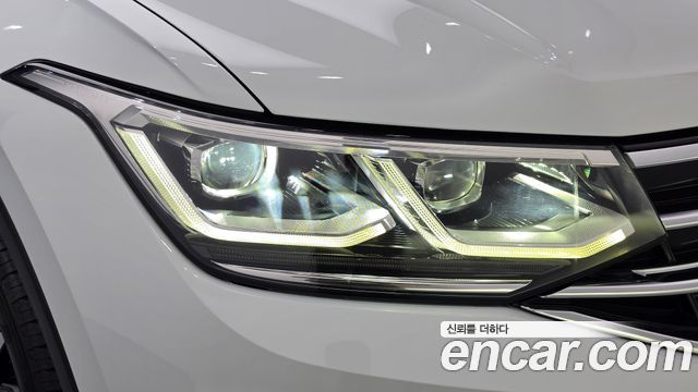 Volkswagen Tiguan (II) 2.0 TDI Premium 2021 — фото 28