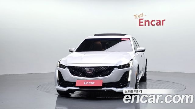 Cadillac CT5 2.0 Premium Luxury 2020 — фото 3