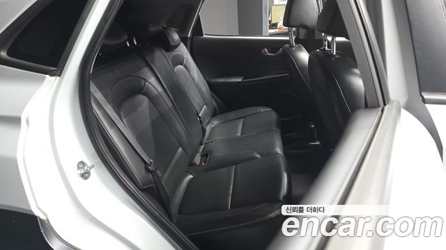 Hyundai Kona Gasoline 1.6 Turbo 2WD Modern 2021 — фото 12