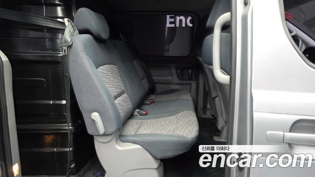 Hyundai Grand Starex 5-Seater VAN Smart 2017 — фото 12