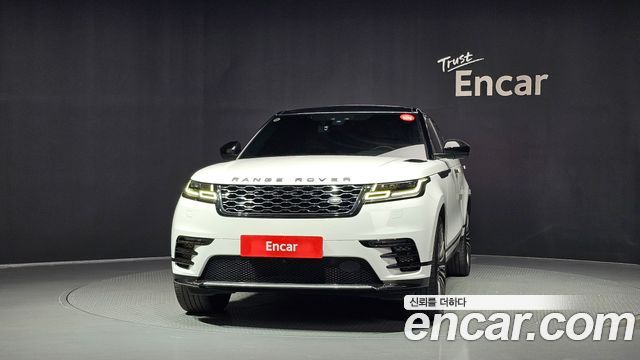 Land Rover Range Rover Velar 3.0 D300 R-Dynamic HSE 2018 — фото 3