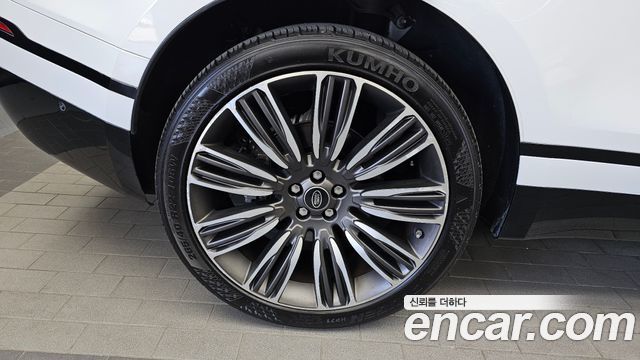 Land Rover Range Rover Velar 3.0 D300 R-Dynamic HSE 2018 — фото 5