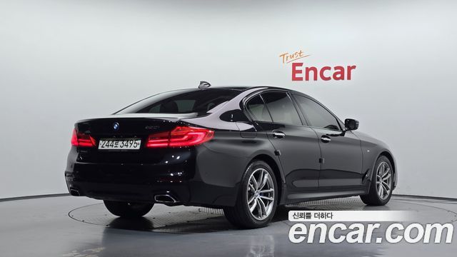 BMW 5 Series (G30) 530i M Sport Package Plus 2017 — фото 2