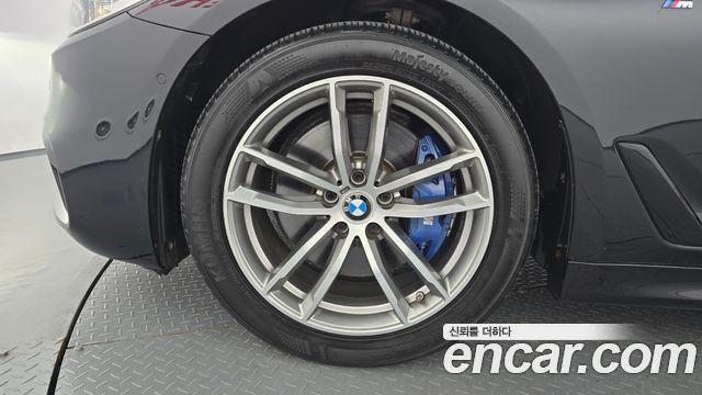 BMW 5 Series (G30) 530i M Sport Package Plus 2017 — фото 5
