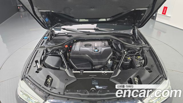 BMW 5 Series (G30) 530i M Sport Package Plus 2017 — фото 6