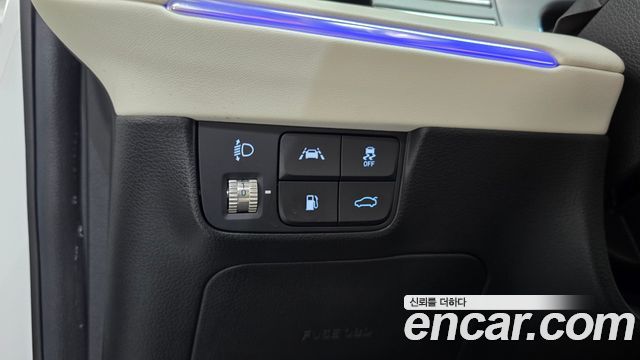Hyundai Grandeur Hybrid (IG) Le Blanc 2022 — фото 20