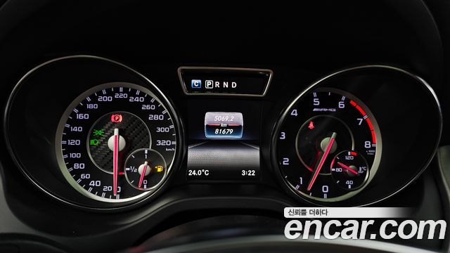 Mercedes-Benz GLA-Class (X156) GLA45 AMG 4MATIC 2016 — фото 8