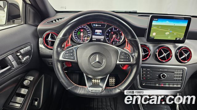 Mercedes-Benz GLA-Class (X156) GLA45 AMG 4MATIC 2016 — фото 13