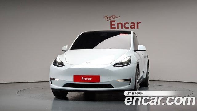 Tesla Model Y Long Range AWD 2022 — фото 3