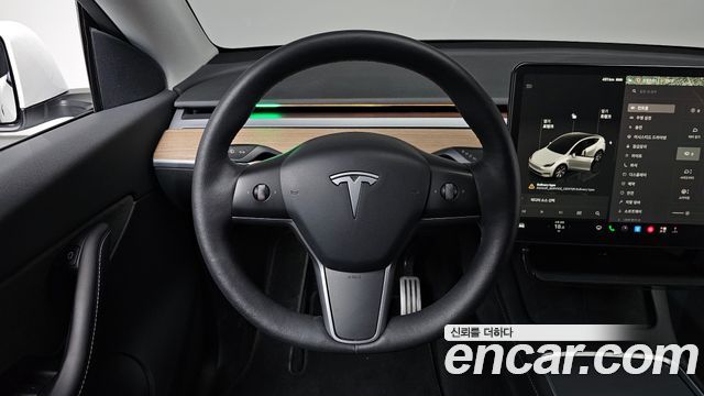 Tesla Model Y Long Range AWD 2022 — фото 13