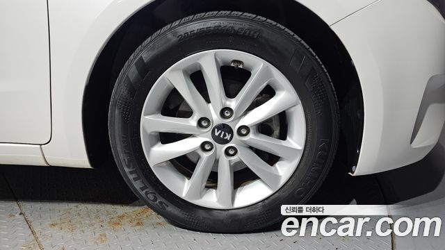 Kia K3 Trendy A Type 2016 — фото 21