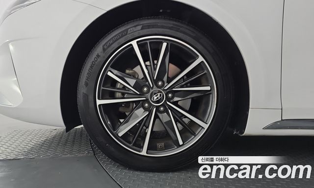 Hyundai Grandeur (IG) 2.5 Premium Choice 2020 — фото 5