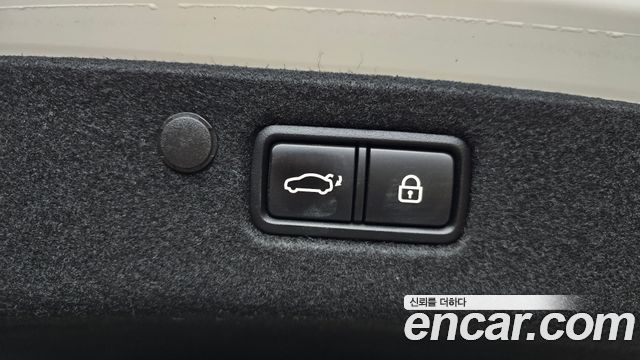 Hyundai Grandeur (IG) 2.5 Premium Choice 2020 — фото 16