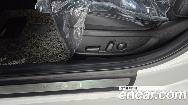 Hyundai Grandeur (IG) 2.5 Premium Choice 2020 — фото 28
