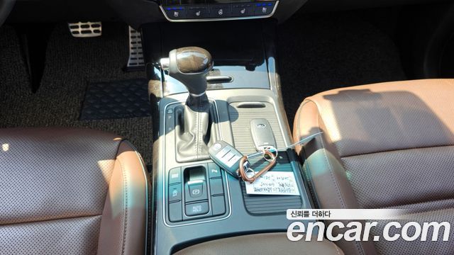 Kia Sorento Diesel 2.0 2WD Noblesse Special 2017 — фото 9