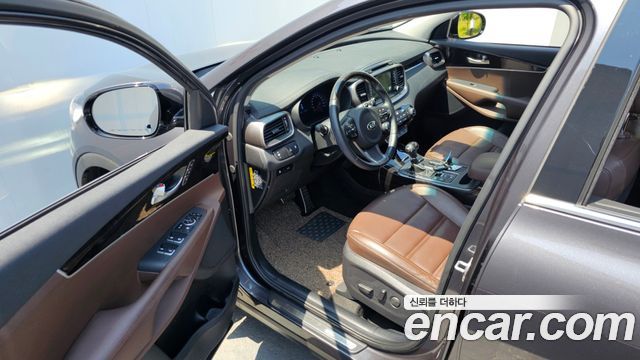 Kia Sorento Diesel 2.0 2WD Noblesse Special 2017 — фото 10