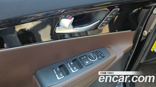 Kia Sorento Diesel 2.0 2WD Noblesse Special 2017 — фото 17
