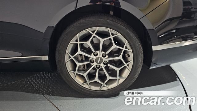 Genesis G80 (RG3) Gasoline 3.5 Turbo AWD 2024 — фото 21