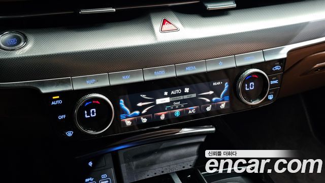 Genesis G80 (RG3) Gasoline 3.5 Turbo AWD 2024 — фото 29