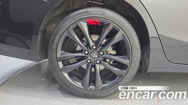 Chevrolet Malibu 2.0 Turbo Redline 2021 — фото 5