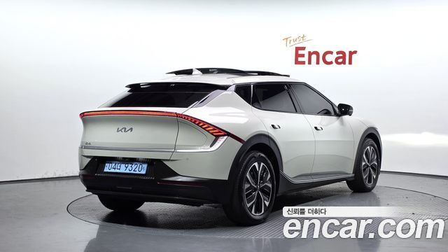 Kia EV6 Long Range 4WD Air 2022 — фото 2