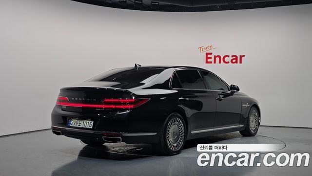 Genesis G90 5.0 AWD Prestige 2021 — фото 2