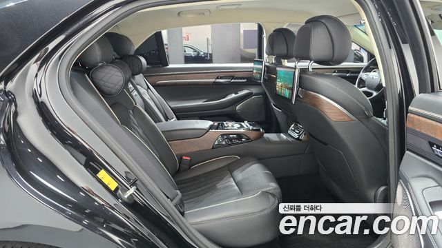 Genesis G90 5.0 AWD Prestige 2021 — фото 11