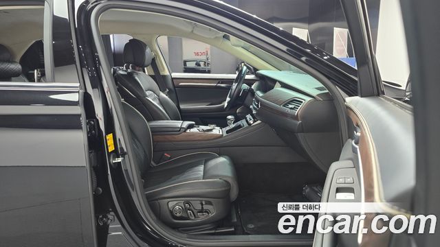Genesis G90 5.0 AWD Prestige 2021 — фото 26