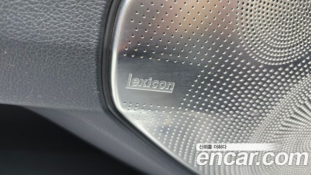 Genesis G90 5.0 AWD Prestige 2021 — фото 33
