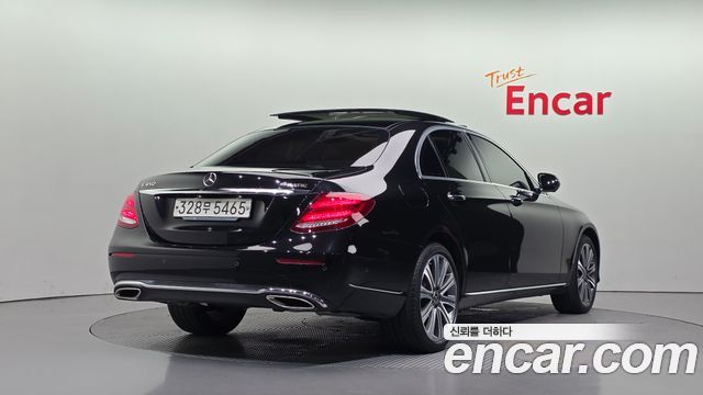 Mercedes-Benz E-Class (W213) E450 4MATIC Exclusive 2020 — фото 2