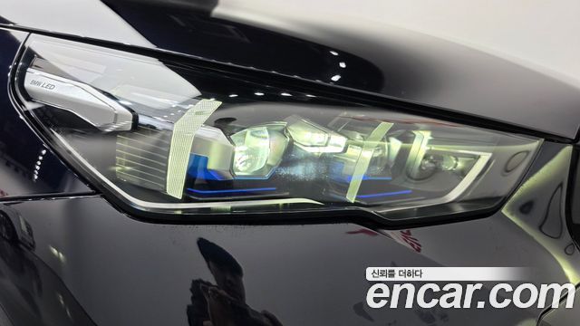 BMW 5 Series (G60) 530e xDrive M Sport 2025 — фото 28