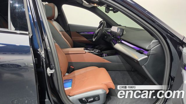 BMW 5 Series (G60) 530e xDrive M Sport 2025 — фото 32