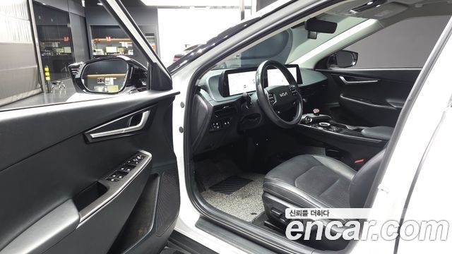 Kia EV6 Long Range 4WD Air 2022 — фото 10