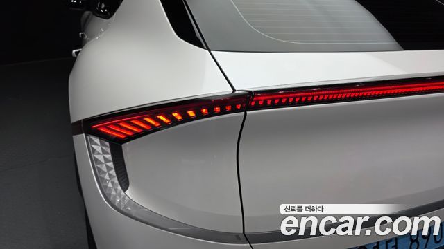 Kia EV6 Long Range 4WD Air 2022 — фото 23