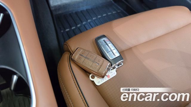 Genesis GV70 2.2 Diesel AWD 2021 — фото 15