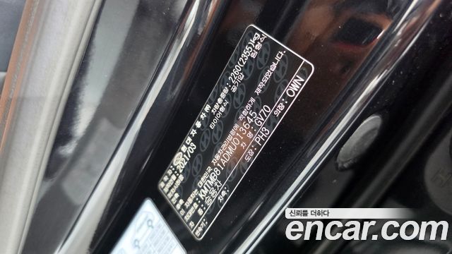 Genesis GV70 2.2 Diesel AWD 2021 — фото 18