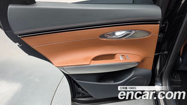 Genesis GV70 2.2 Diesel AWD 2021 — фото 25