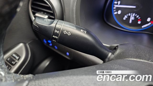 Hyundai Kona 1.6 Turbo 2WD Modern Art 2018 — фото 18